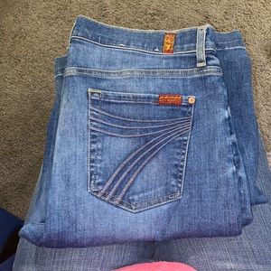 7FAM DOJO Jeans- stretchy